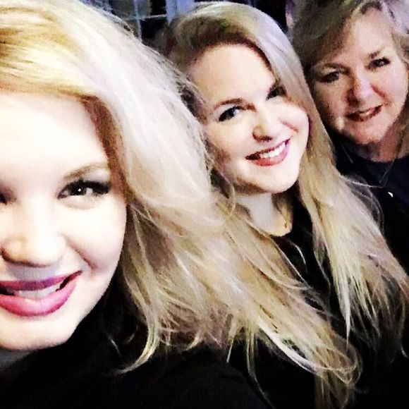 Meet your Posher, Camielle - Picture 1 of 1